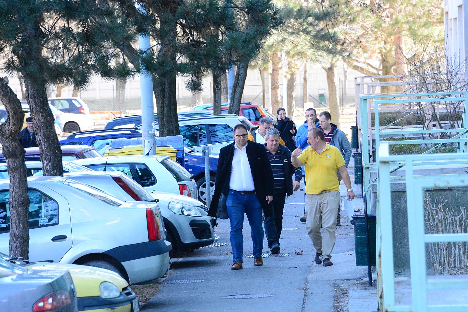 Kezdődnek a járdafelújítások és építések az 5. számú választókörzetben